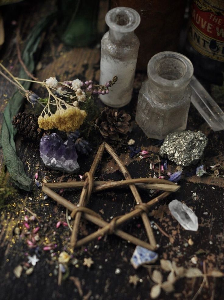 March: Folklore, Moons, Symbols & Correspondences